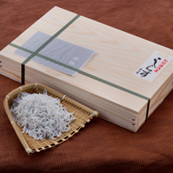 特選 釜揚げしらす：株式会社 前福